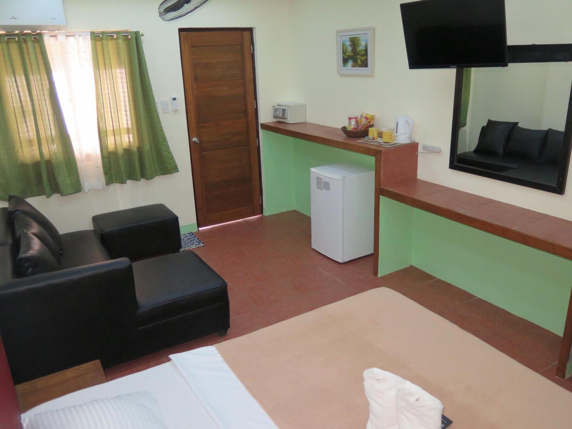 Badladz Beach And Dive Resort Puerto Galera Rom bilde